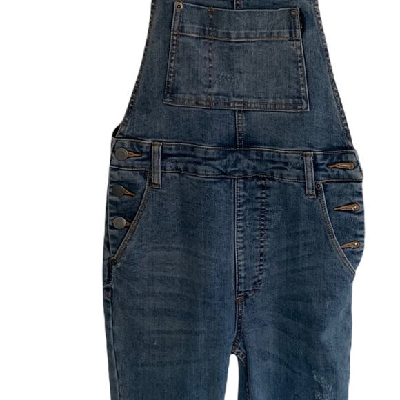 RVCA Pants - Rvca form fitting women’s overalls